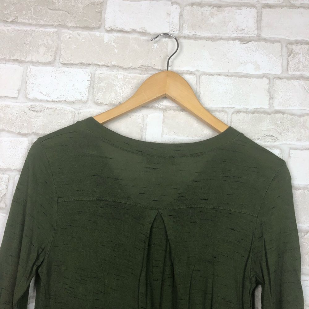 Stitch Fix Papermoon V-neck Top Size S - Picture 4 of 8